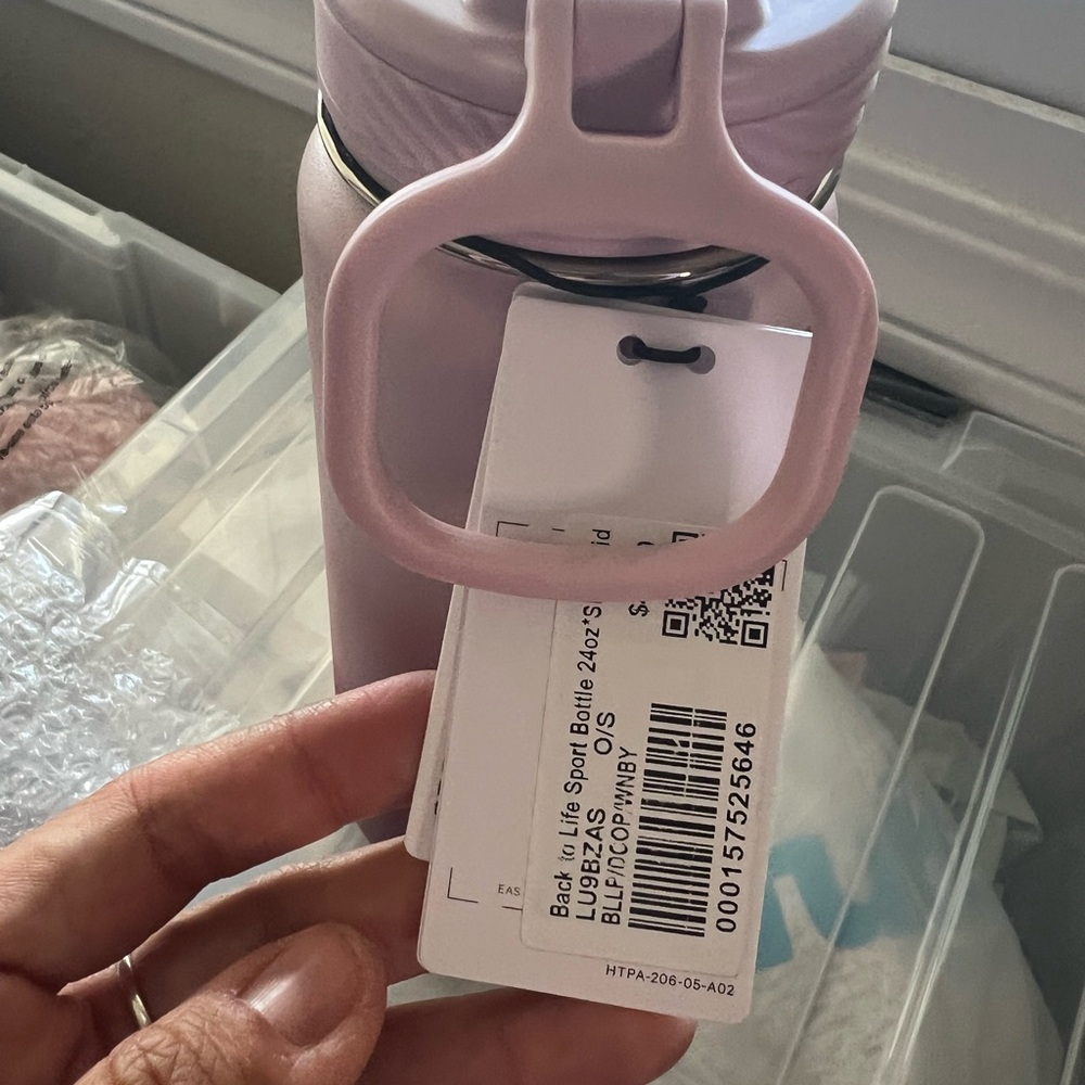 New Lululemon back to life sports water bottle pink - Picture 2 of 4
